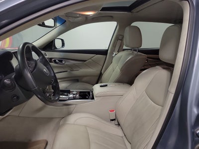 2017 INFINITI Q70L 3.7X
