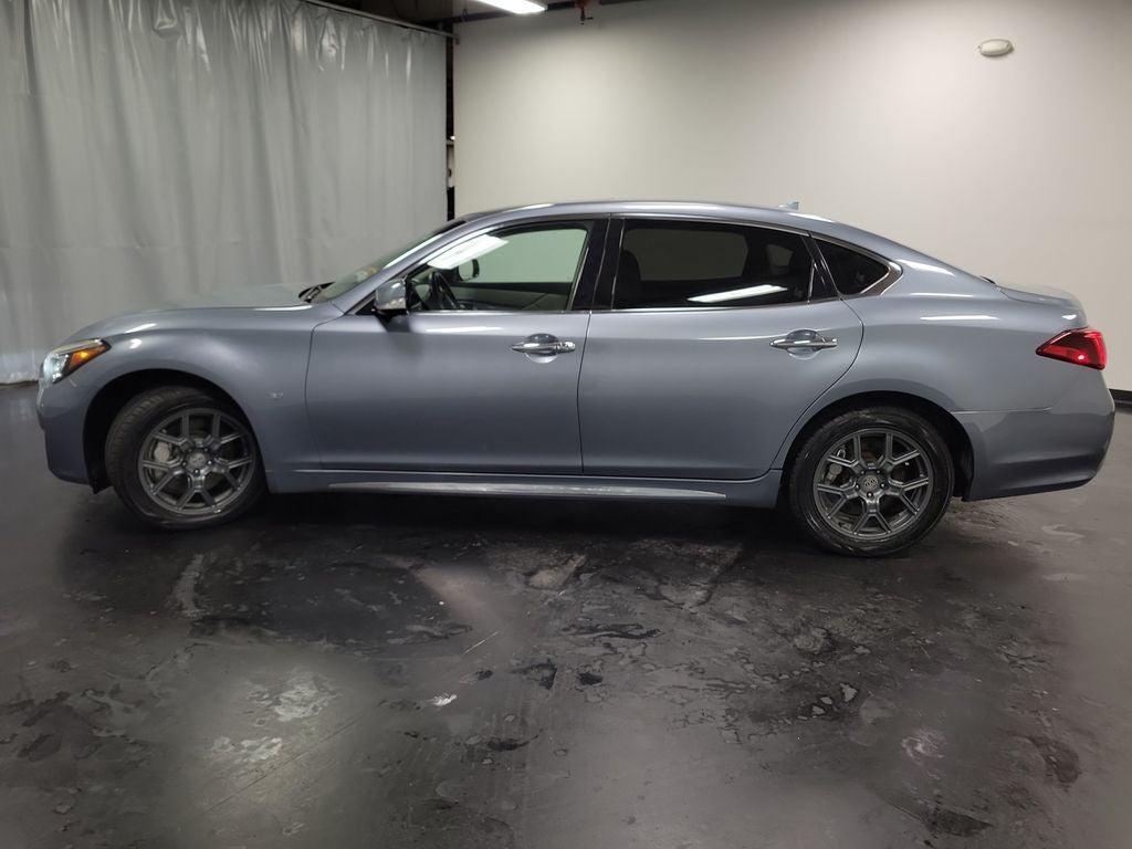 2017 INFINITI Q70L 3.7X