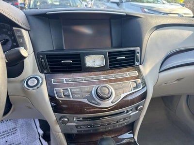 2017 INFINITI Q70L 3.7X