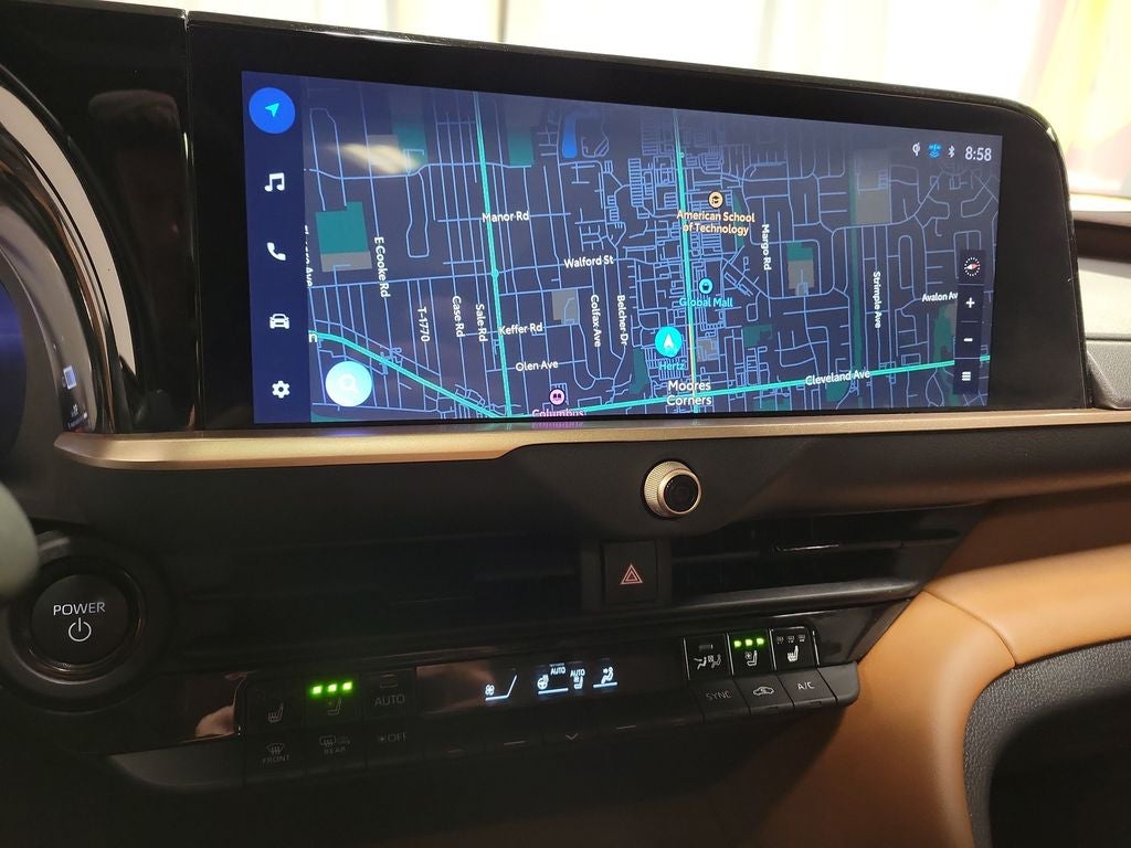 2025 Toyota Crown Signia Limited