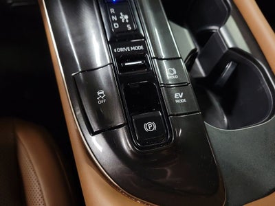 2025 Toyota Crown Signia Limited