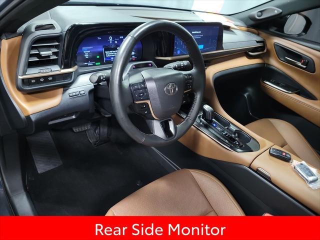 2025 Toyota Crown Signia Limited