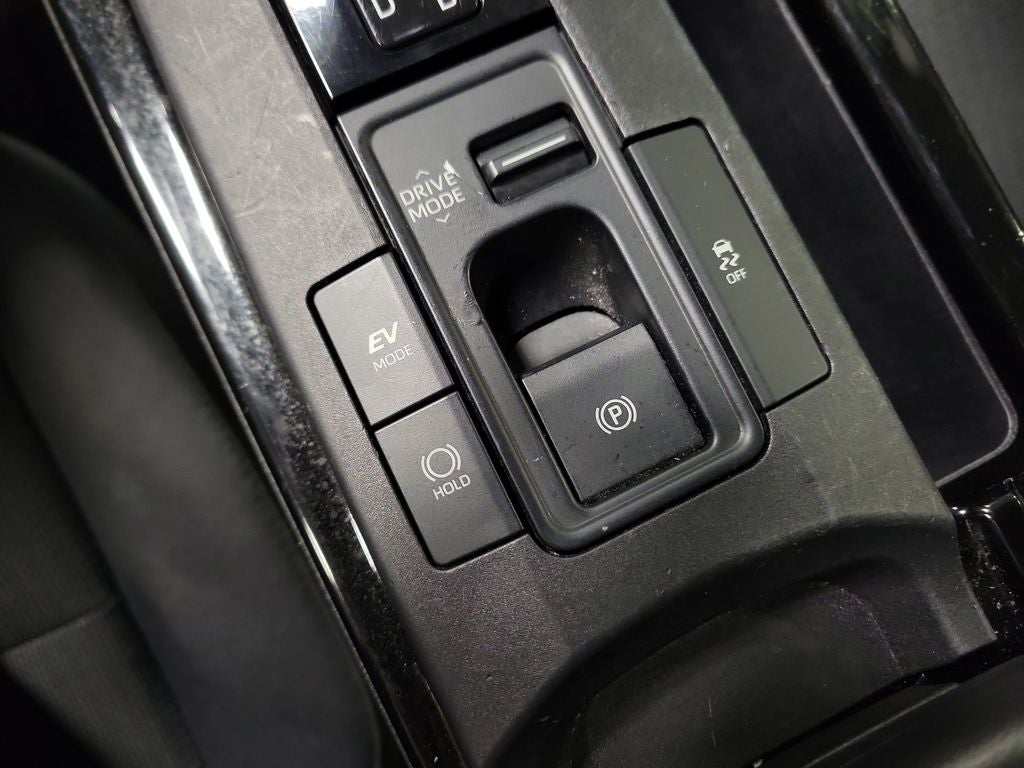 2023 Toyota Prius LE