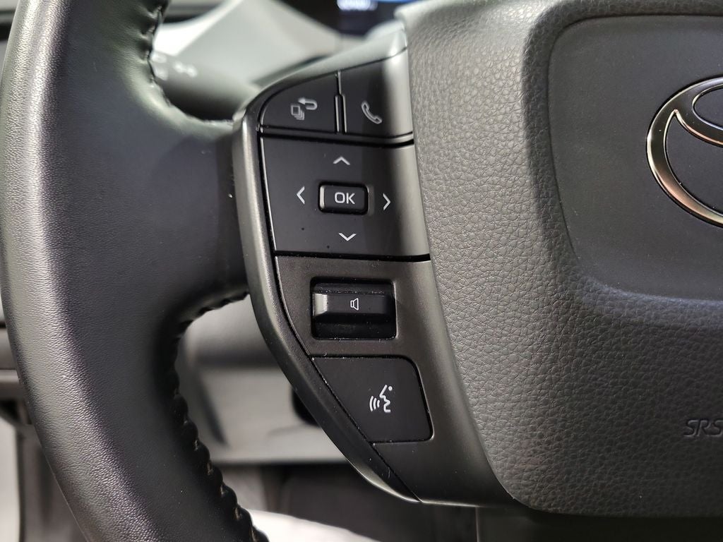 2023 Toyota Prius LE