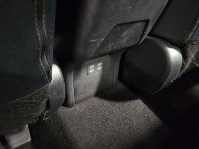 2023 Toyota Prius LE