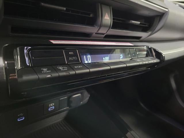 2023 Toyota Prius LE