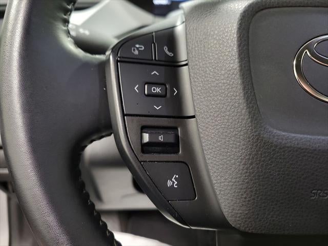 2023 Toyota Prius LE