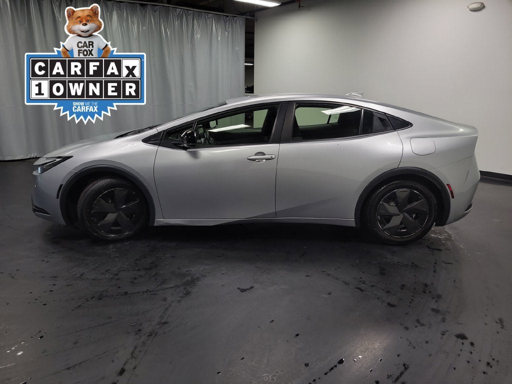 2023 Toyota Prius LE