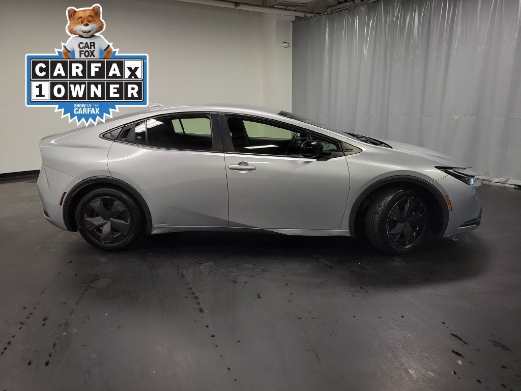 2023 Toyota Prius LE