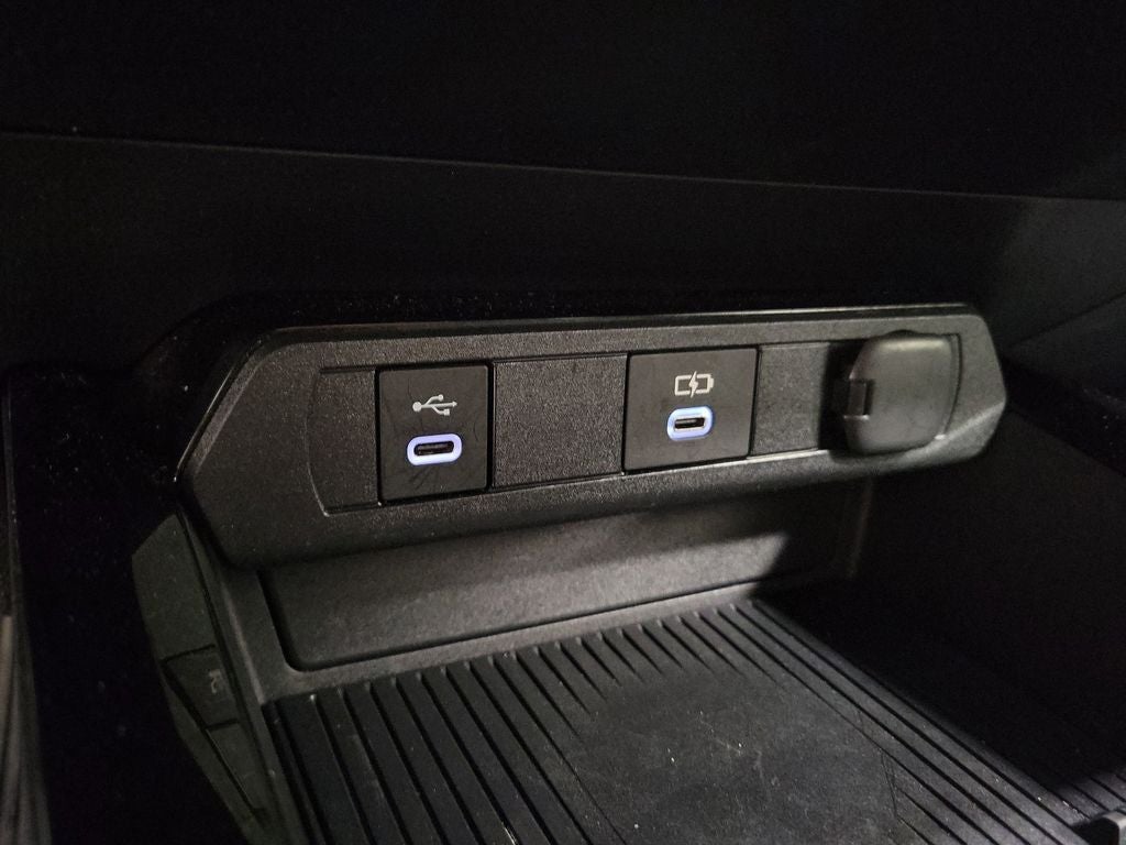 2023 Toyota Prius XLE