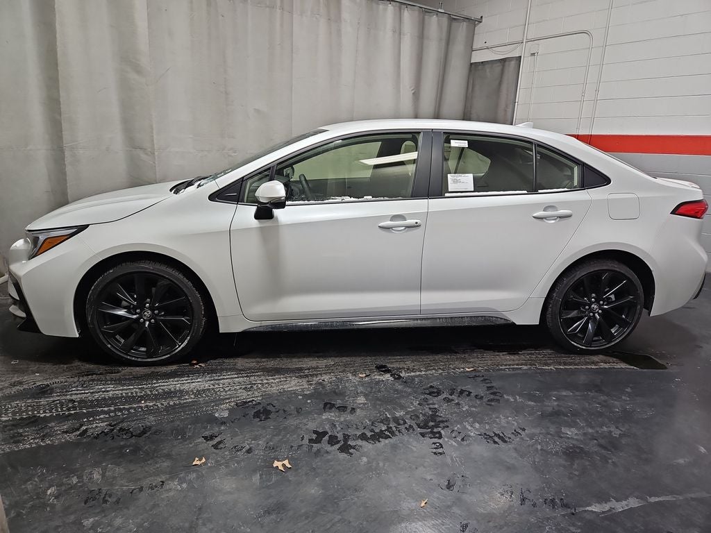 2026 Toyota Corolla Hybrid SE