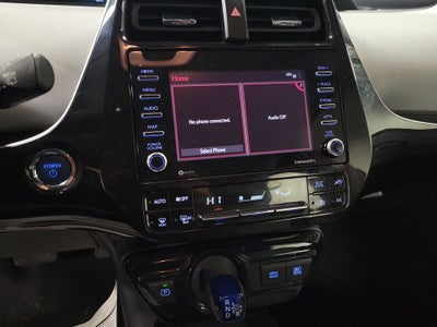 2022 Toyota Prius LE