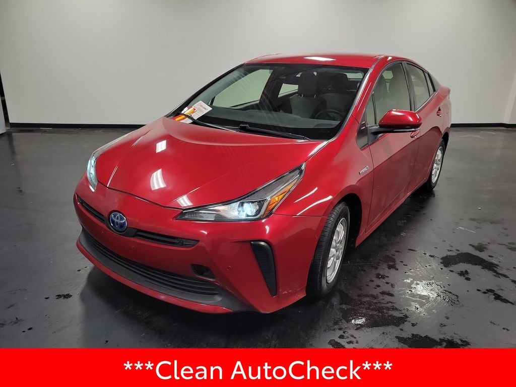 2022 Toyota Prius LE