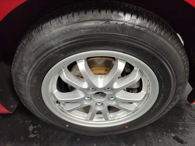 2022 Toyota Prius LE