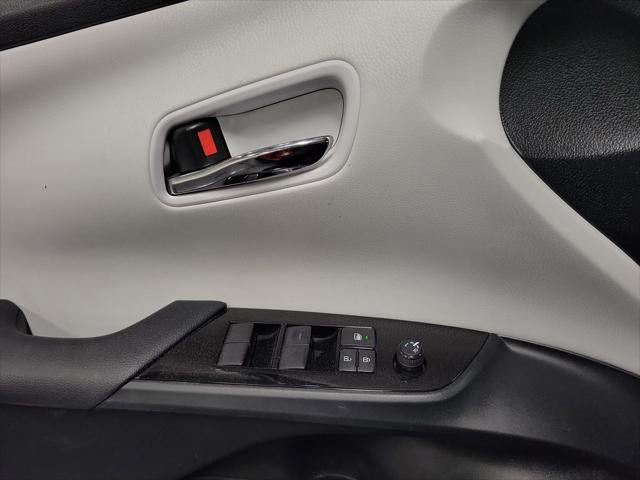 2022 Toyota Prius LE