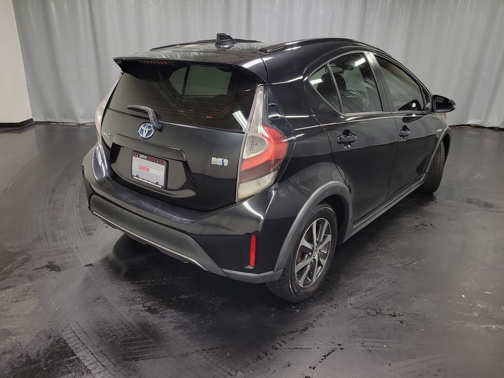 2018 Toyota Prius c Two