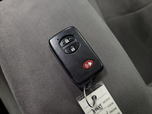 2011 Toyota Prius Two