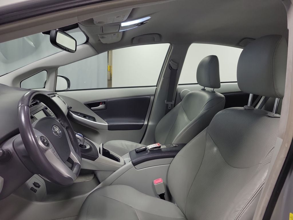 2010 Toyota Prius V