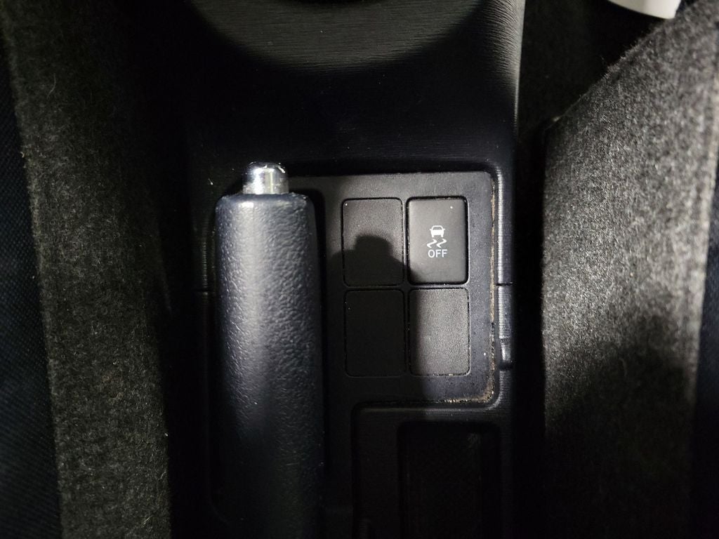 2012 Toyota Yaris LE