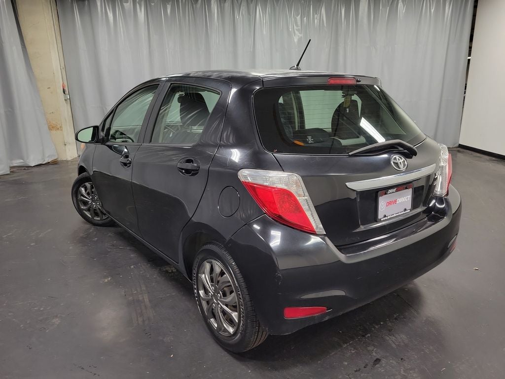 2012 Toyota Yaris LE