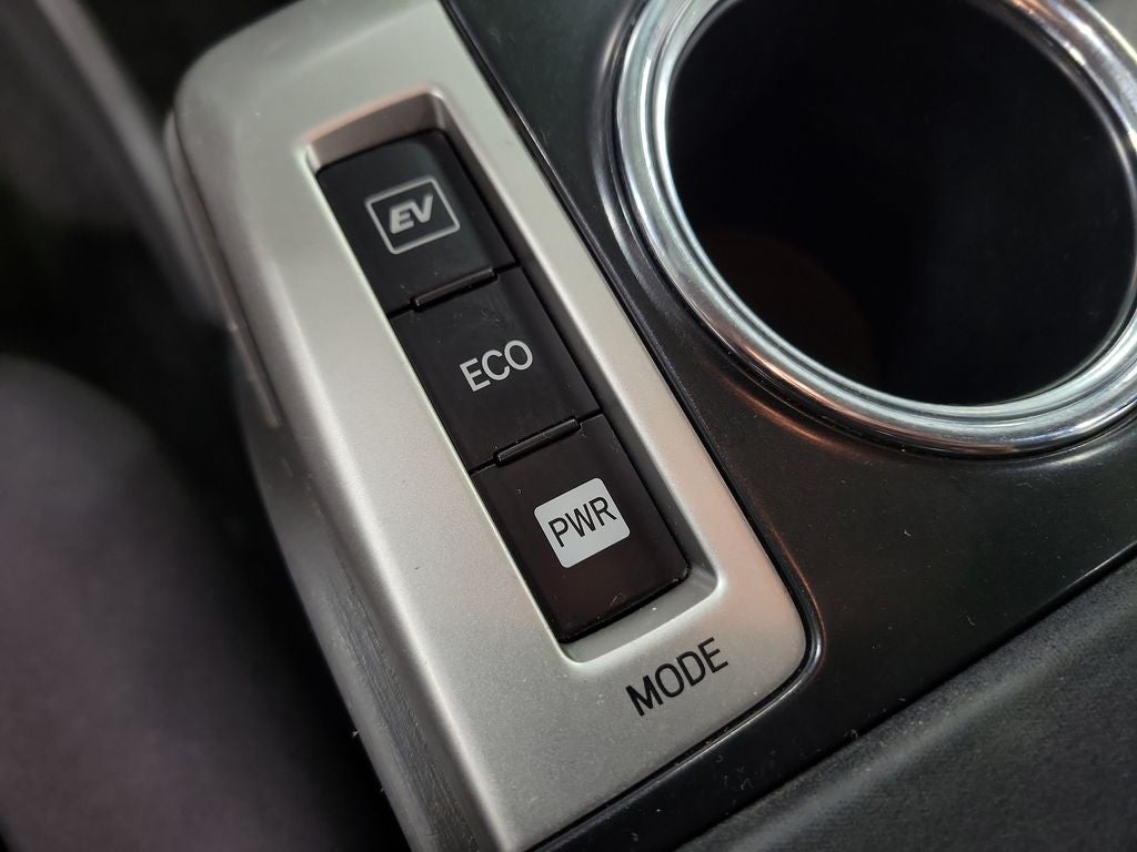 2013 Toyota Prius v Two