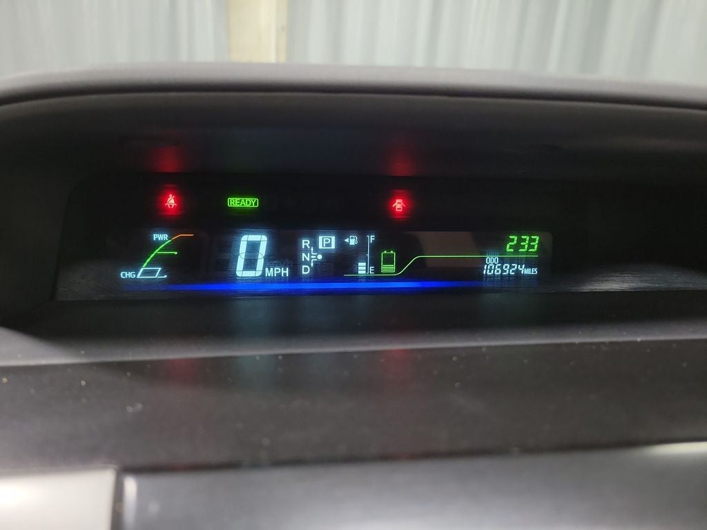 2013 Toyota Prius v Two