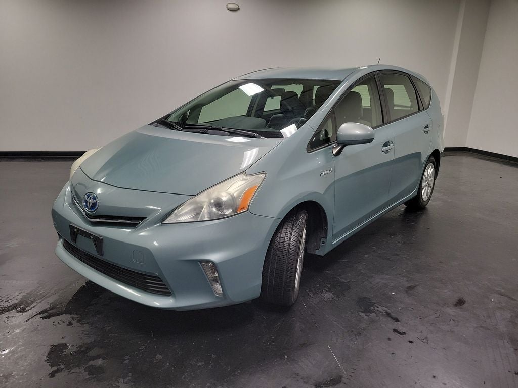 2013 Toyota Prius v Two