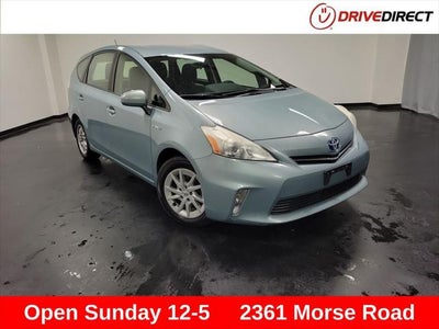 2013 Toyota Prius v Two