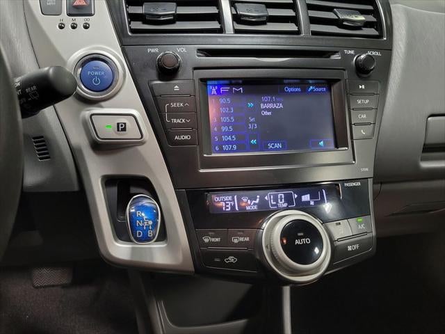 2013 Toyota Prius v Two