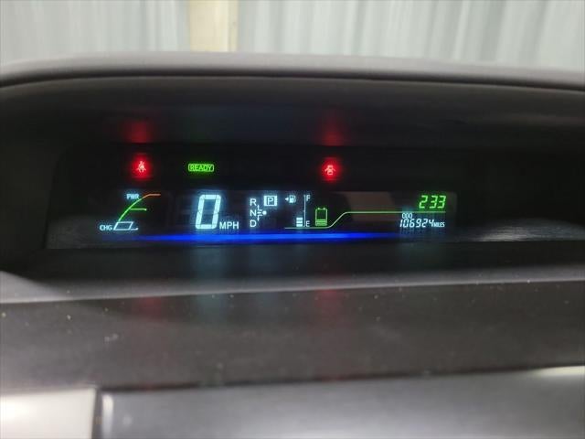 2013 Toyota Prius v Two