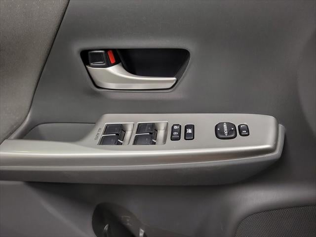 2013 Toyota Prius v Two