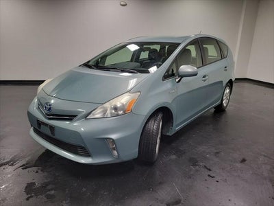 2013 Toyota Prius v Two
