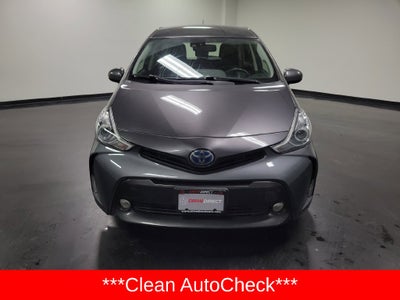 2015 Toyota Prius v Five