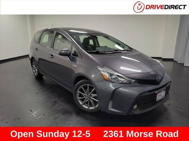 2015 Toyota Prius v Five