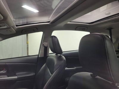 2015 Toyota Prius v Five