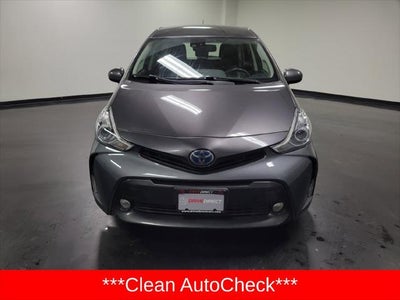 2015 Toyota Prius v Five