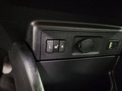 2015 Toyota Prius v Five