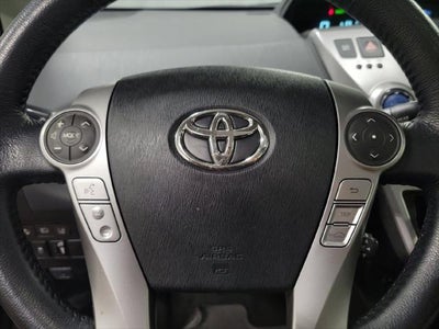 2015 Toyota Prius v Five
