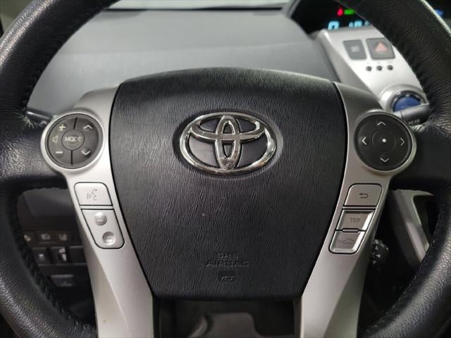 2015 Toyota Prius v Five