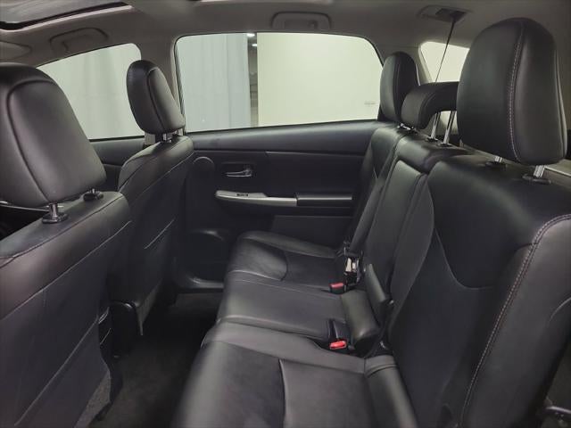 2015 Toyota Prius v Five