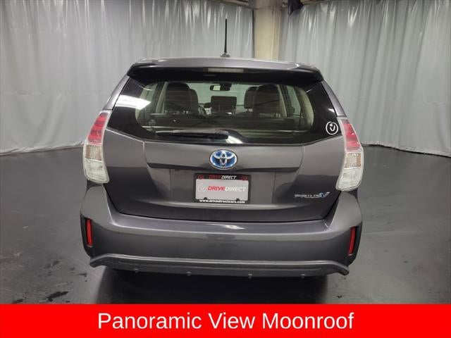 2015 Toyota Prius v Five