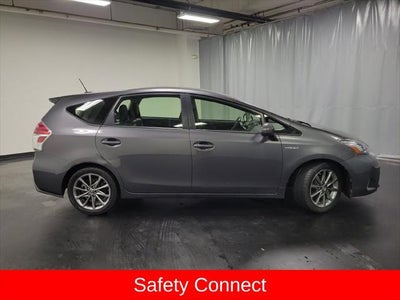 2015 Toyota Prius v Five