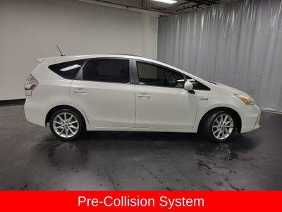 2013 Toyota Prius v Five