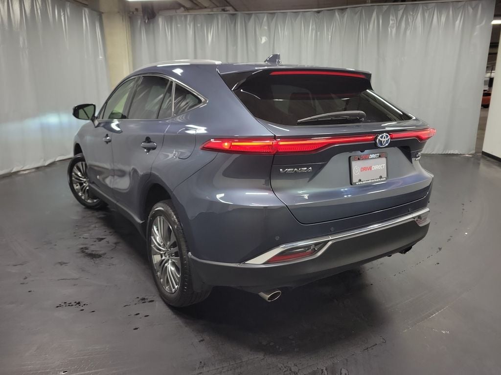 2022 Toyota Venza XLE