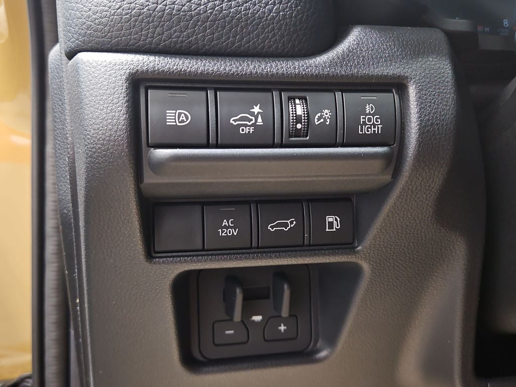 2027 Toyota Land Cruiser Base
