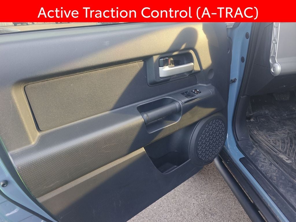 2014 Toyota FJ Cruiser Base