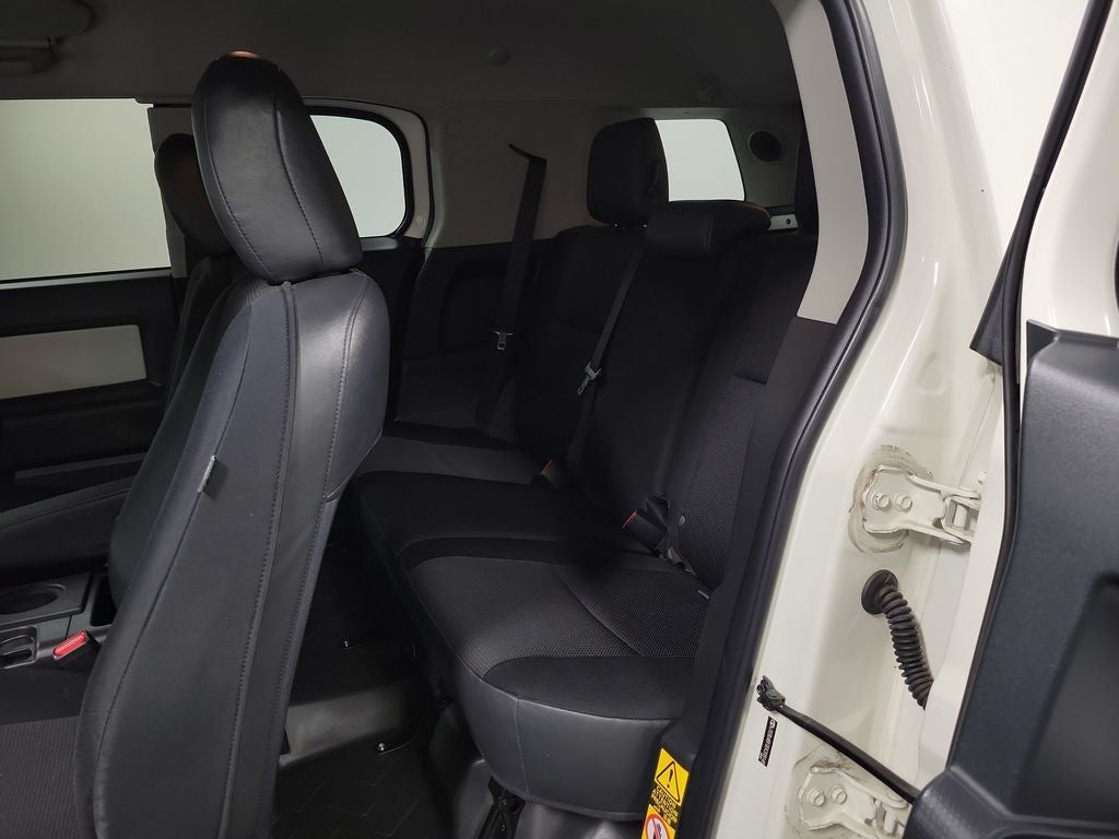 2014 Toyota FJ Cruiser Base