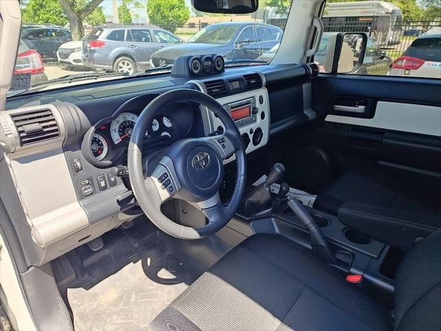 2014 Toyota FJ Cruiser Base
