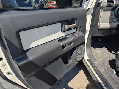 2014 Toyota FJ Cruiser Base