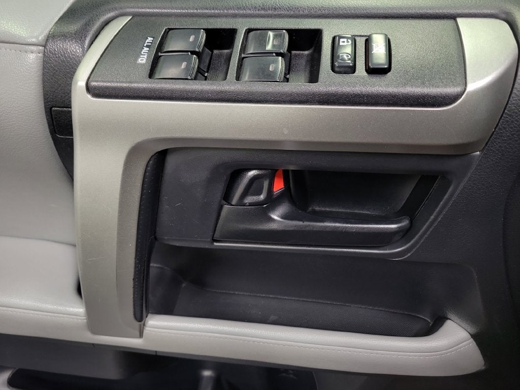 2013 Toyota 4Runner SR5